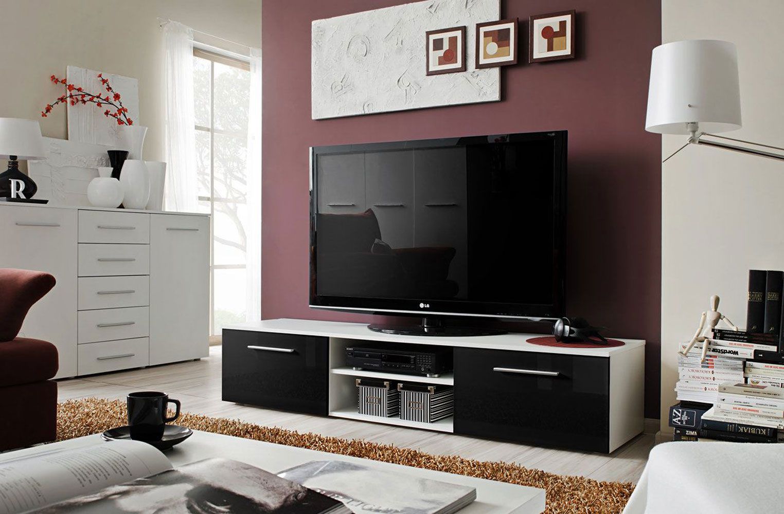 Mobile TV Salmeli 23, colore: bianco / nero - Dimensioni: 35 x 180 x 45 cm (A x L x P), con quattro scomparti