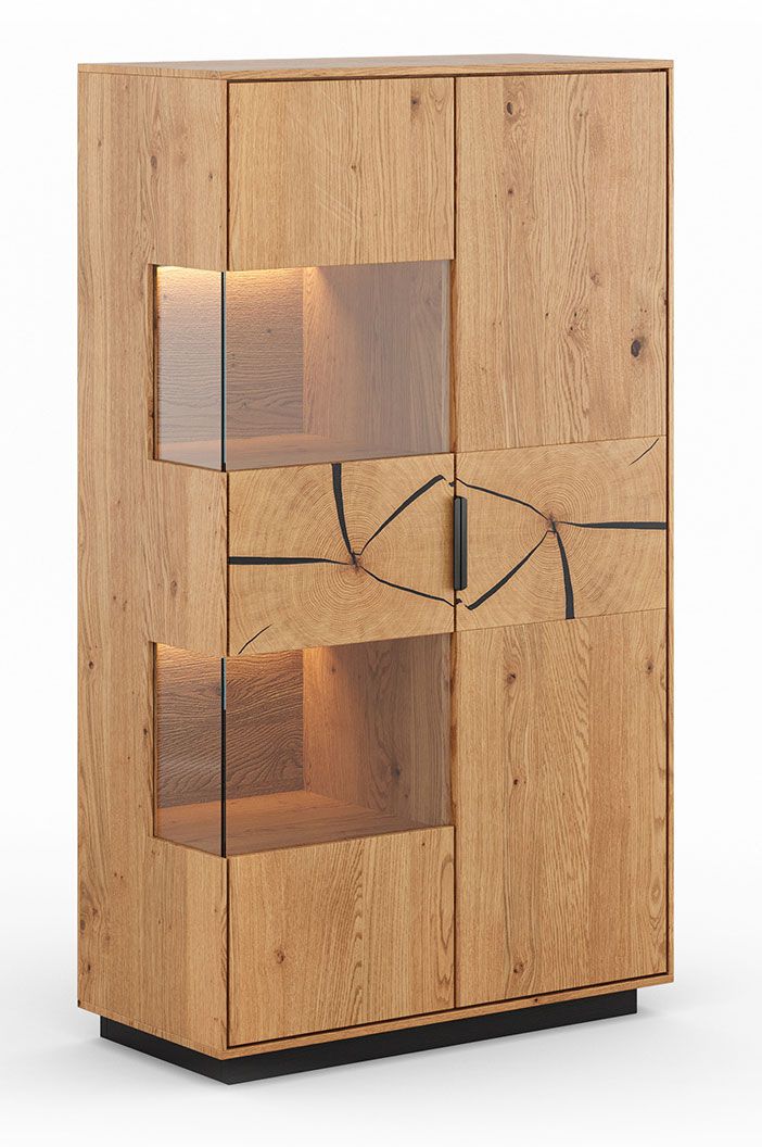 Vetrina Rania 13 con 10 scomparti, legno massiccio rovere naturale, 147 x 83 x 39 cm, 2 ante, illuminazione LED inclusa, 7 ripiani, maniglie in metallo nero